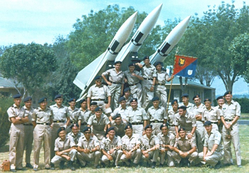 1964-27-Fort Bliss-EL Passo-April-CBij