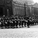 7-15-30 Sep 1965 62A levert de wacht aan de Koninklijke Paleizen