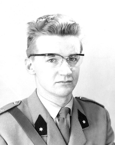 Van Den Berghe Roland-1965 VKOLA