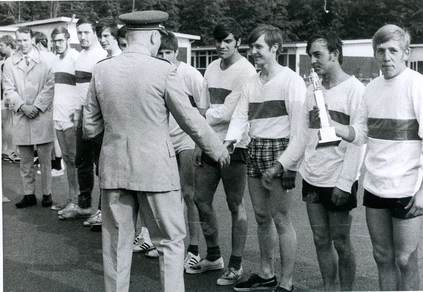 1971-SpelZonderGrensBuren-1