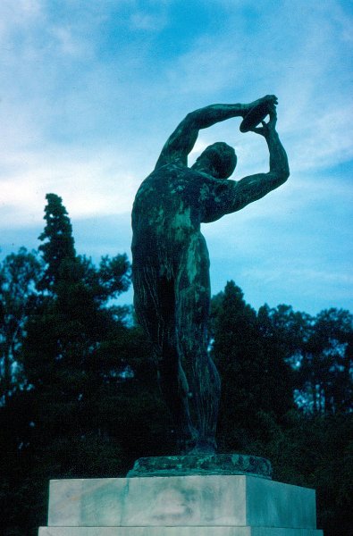 1976-SounionAthene-27