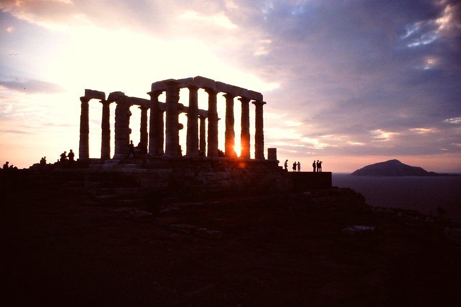 1976-SounionAthene-56