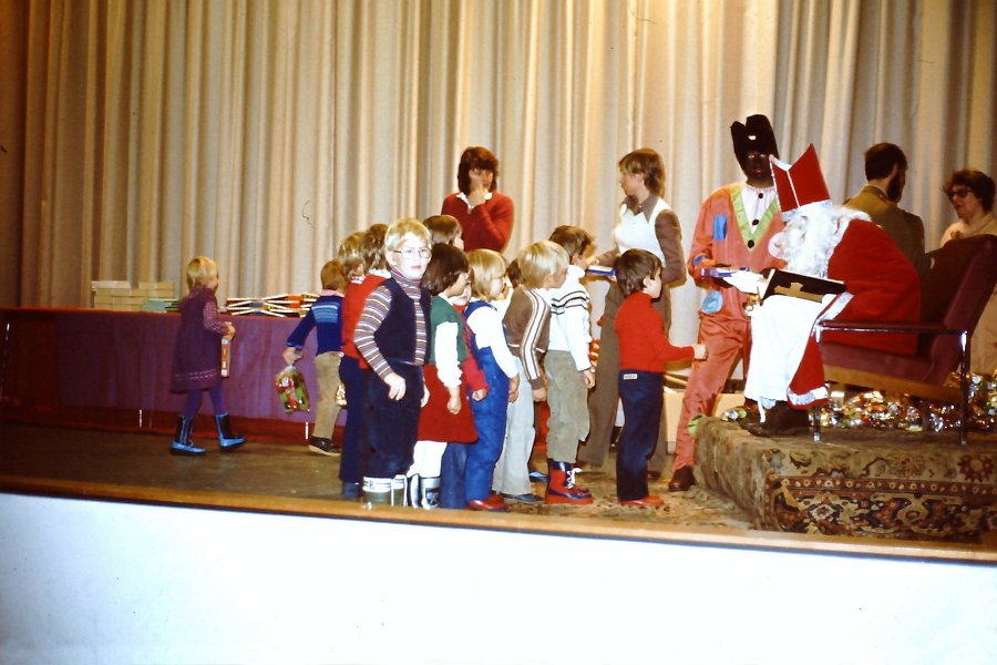 1979-DeSint-Essentho_03