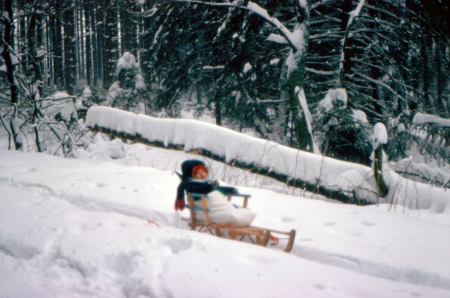 1979WinterEssentho0002