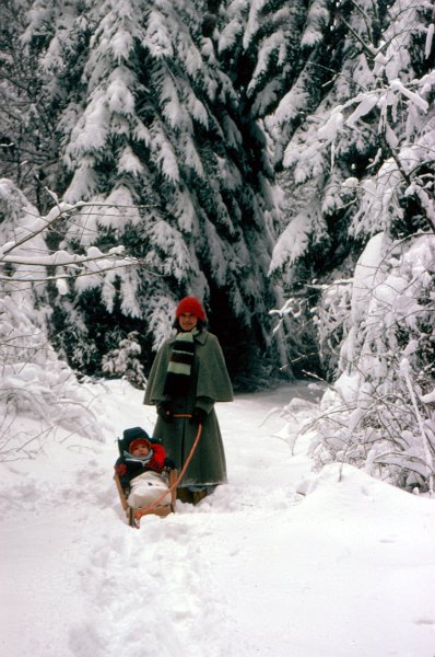 1979WinterEssentho0003