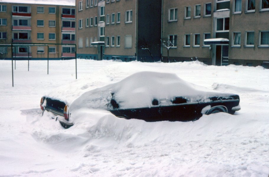 1979WinterEssentho0008