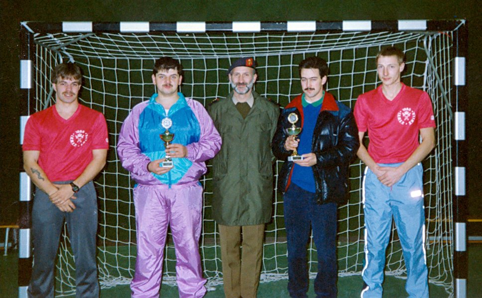 1990 Remise coupe handball